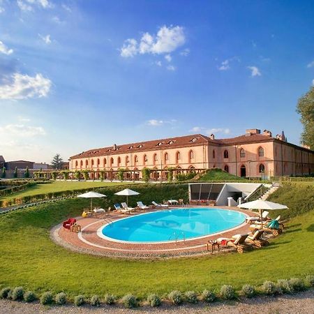 Albergo Dell'Agenzia Bra Bagian luar foto