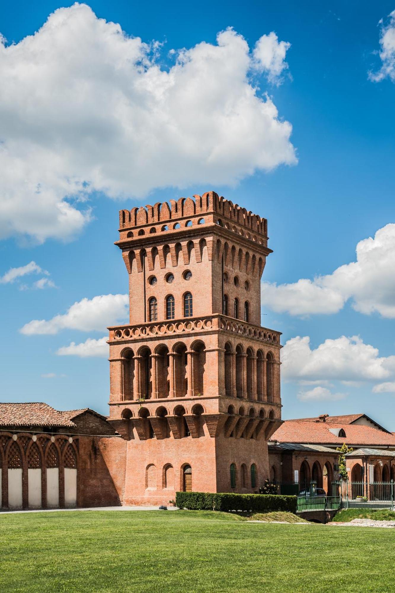 Albergo Dell'Agenzia Bra Bagian luar foto
